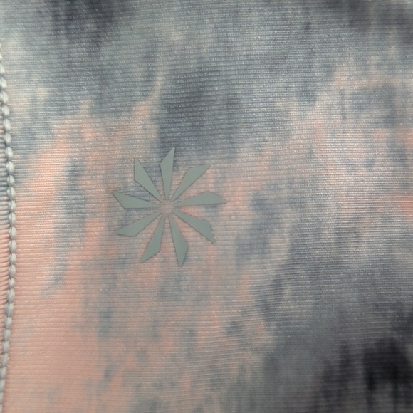 Athleta Shanti Crop Tank Powervita Fabric Tie-Dye Women's Size XS - Picture 4 of 5